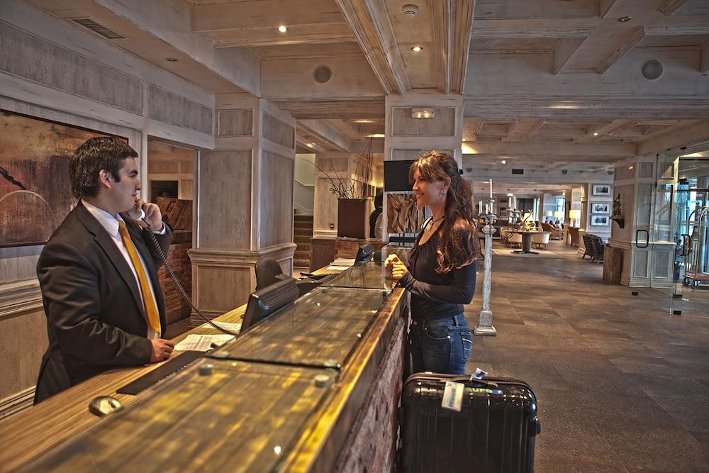 Hotel Costaustralis Puerto Natales Zewnętrze zdjęcie