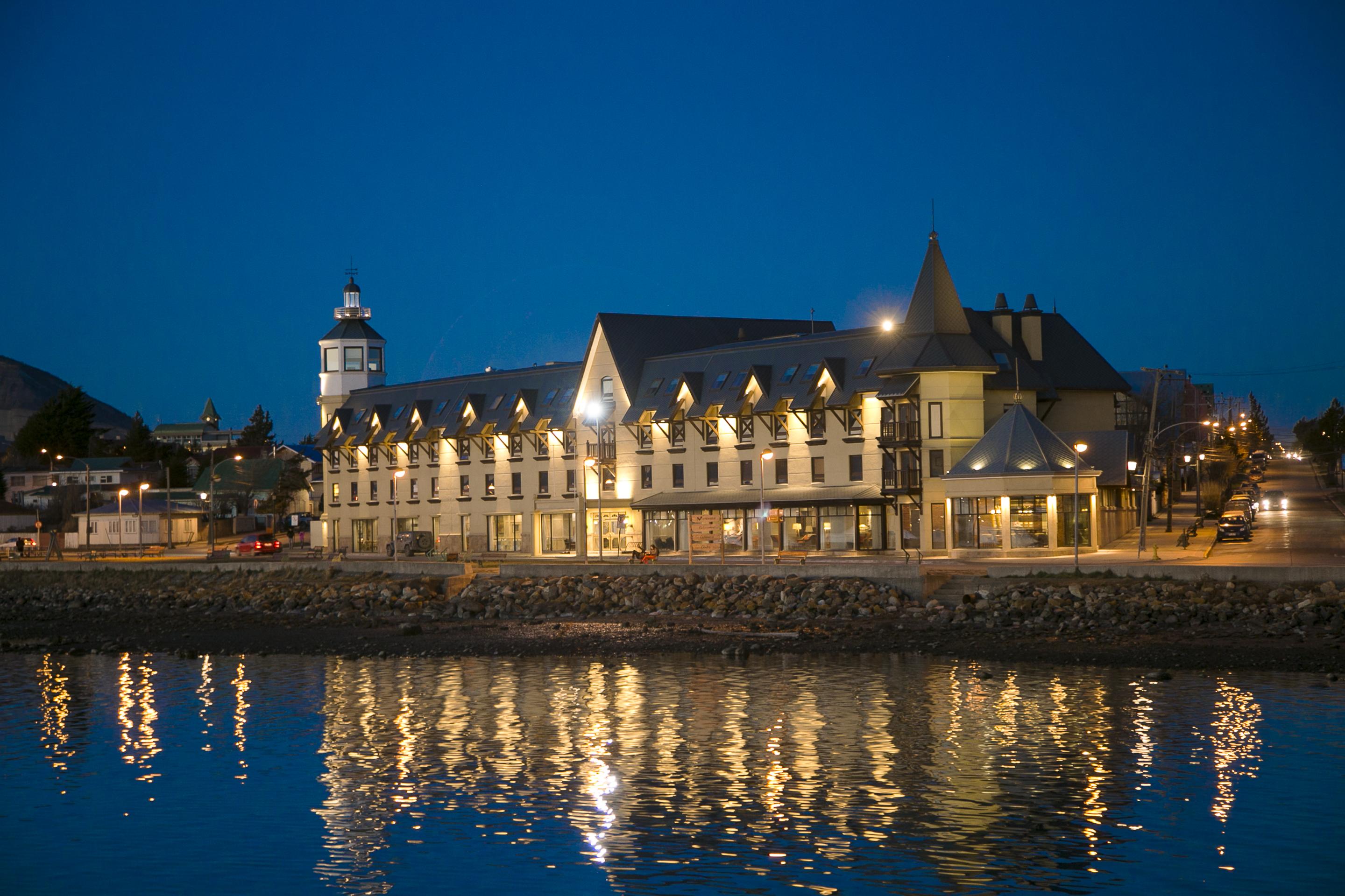 Hotel Costaustralis Puerto Natales Zewnętrze zdjęcie