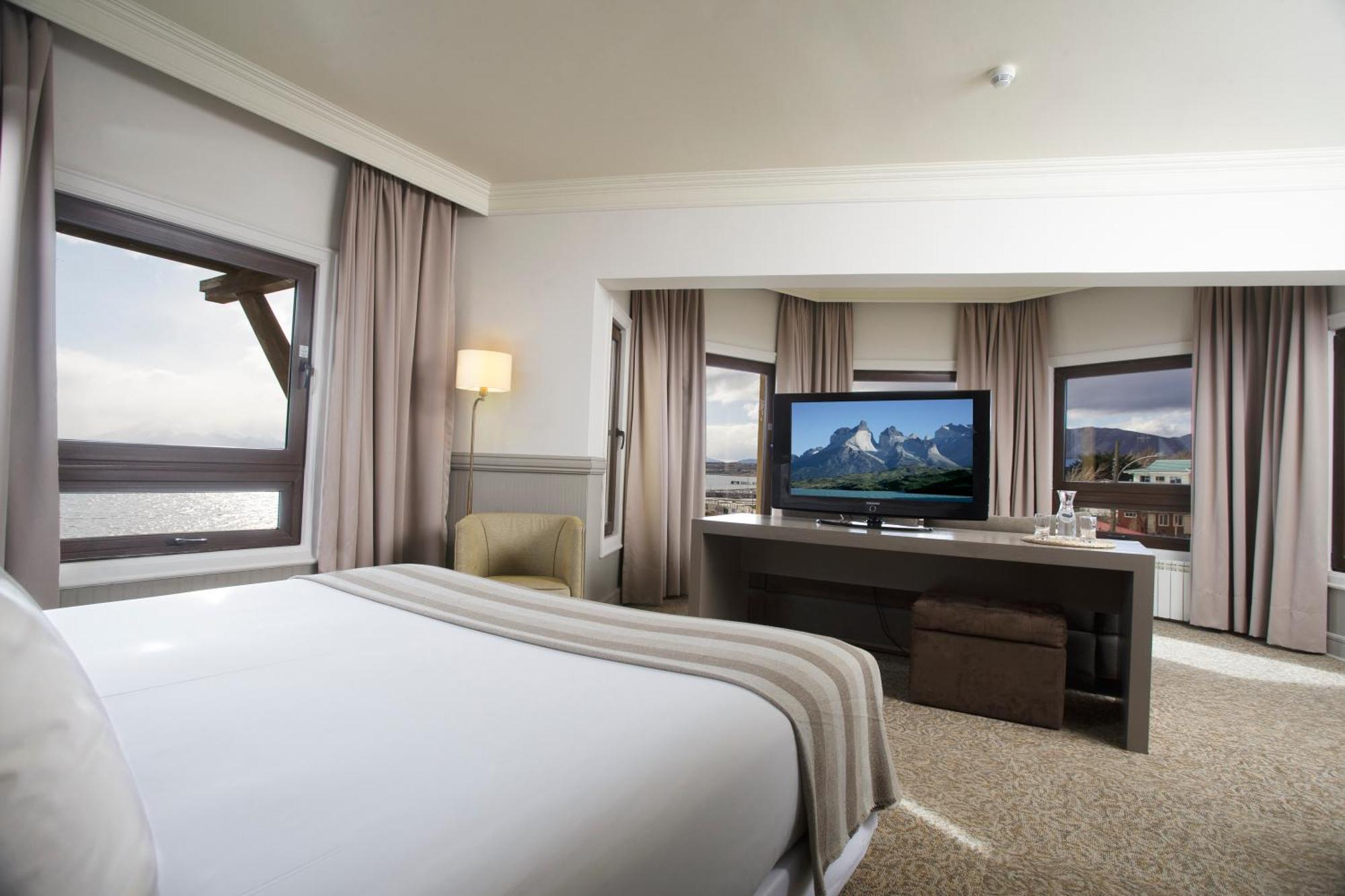 Hotel Costaustralis Puerto Natales Zewnętrze zdjęcie