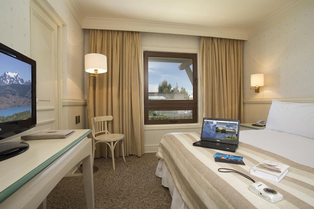 Hotel Costaustralis Puerto Natales Zewnętrze zdjęcie